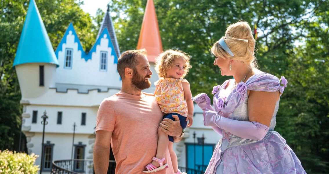Family in front of castle